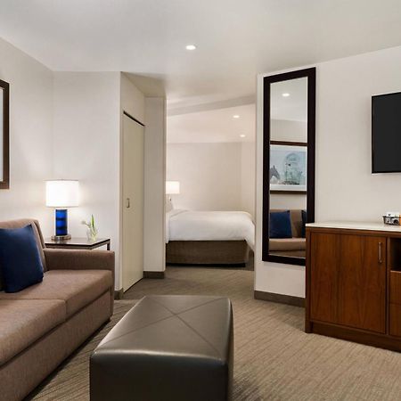 Delta Hotels By Marriott Helena Colonial Exteriér fotografie