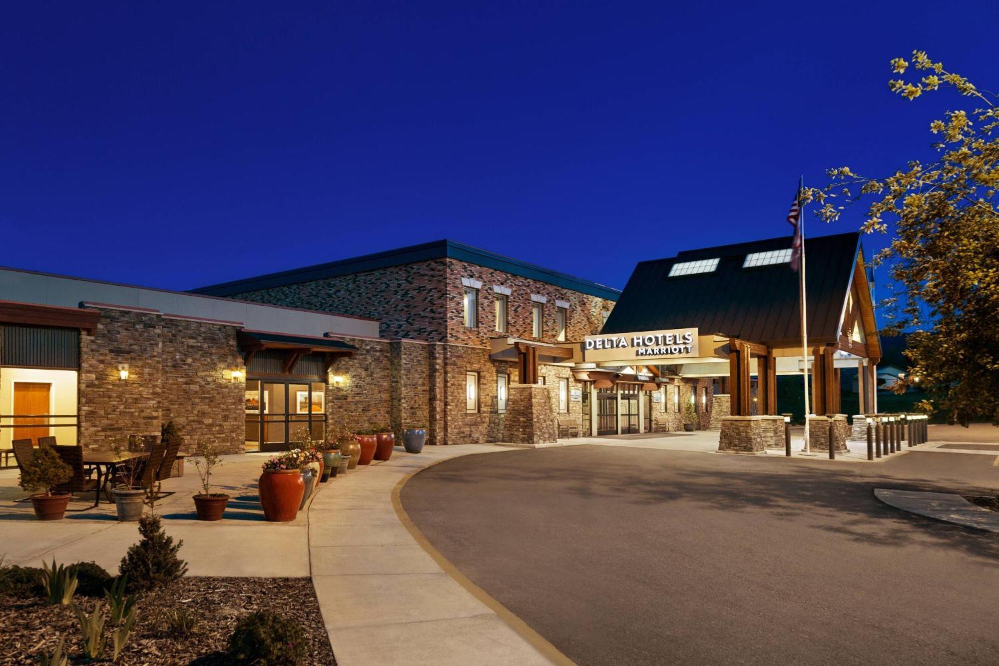 Delta Hotels By Marriott Helena Colonial Exteriér fotografie
